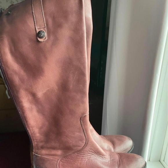 Leather tall boots - Picture 2 of 3